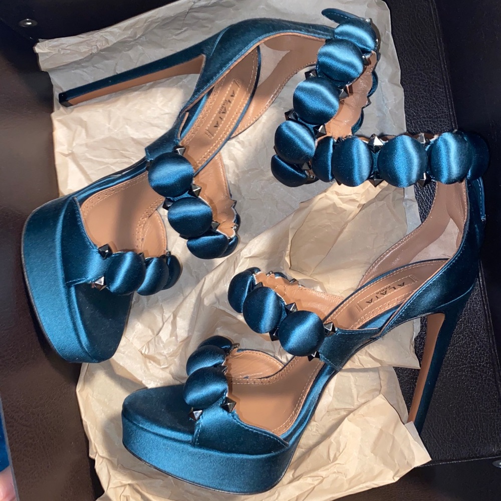 Alaia platform satin heels